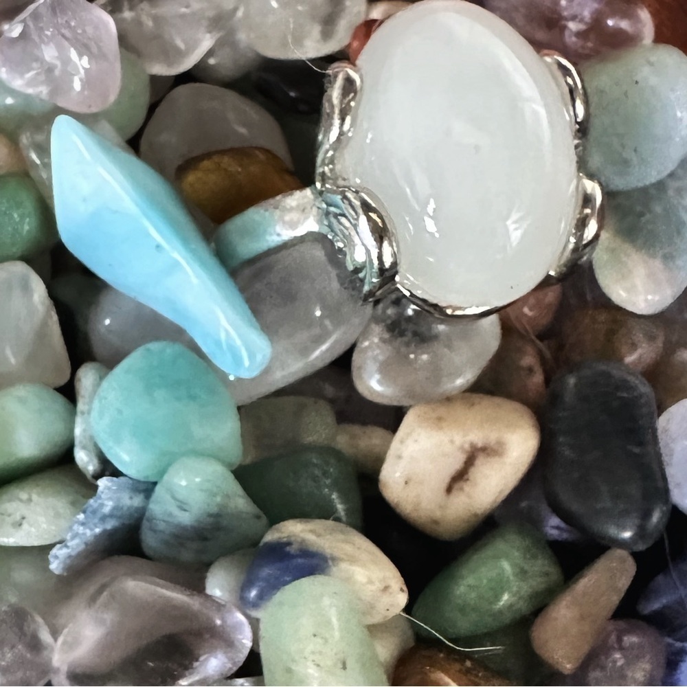 Alquimia Silver and White Stone Ring